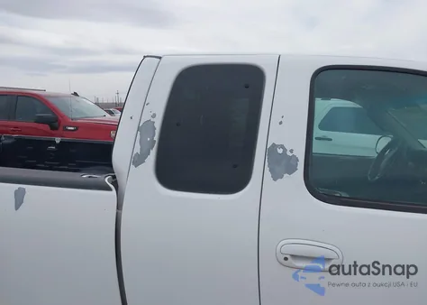 2003 Ford F-150 Xl/Xlt z USA, uszkodzony, nr VIN 1FTRX17283KA53585